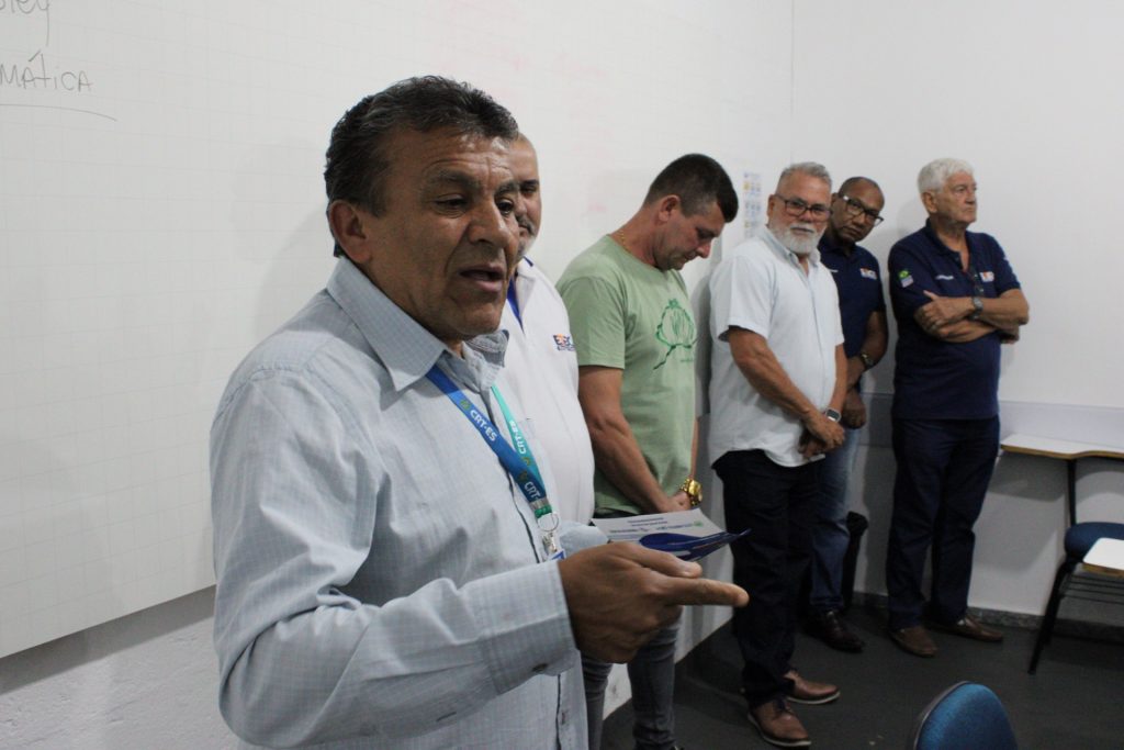 1ª turma de Mecânica de Motor a Diesel (Máquinas Pesadas) é inaugurada no ES